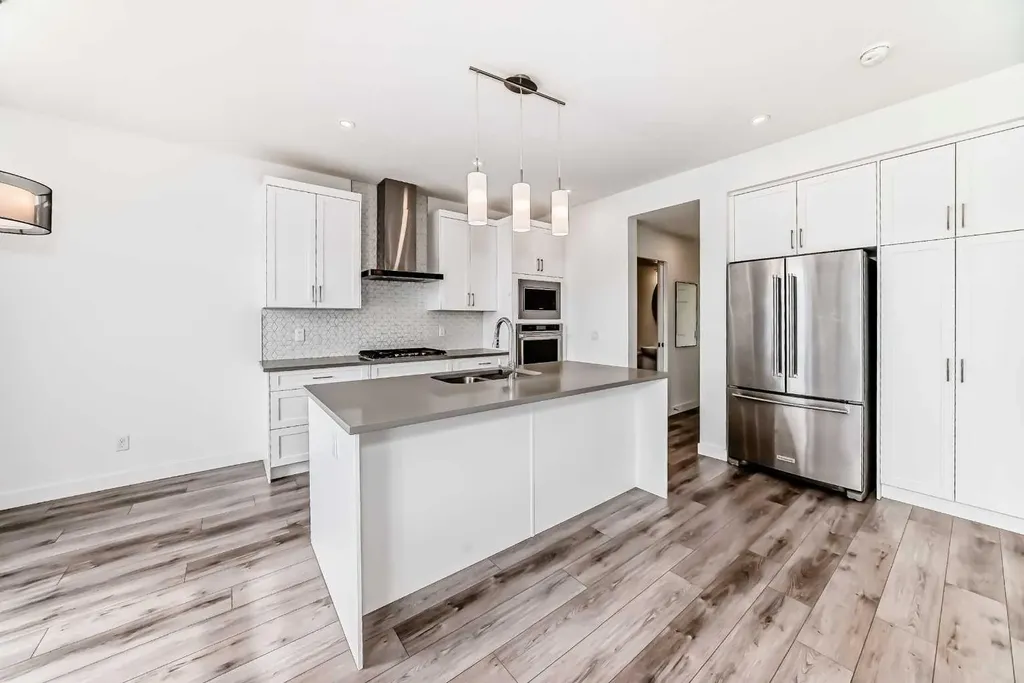 53 Spring Creek Common SW Calgary AB T3H 6E2