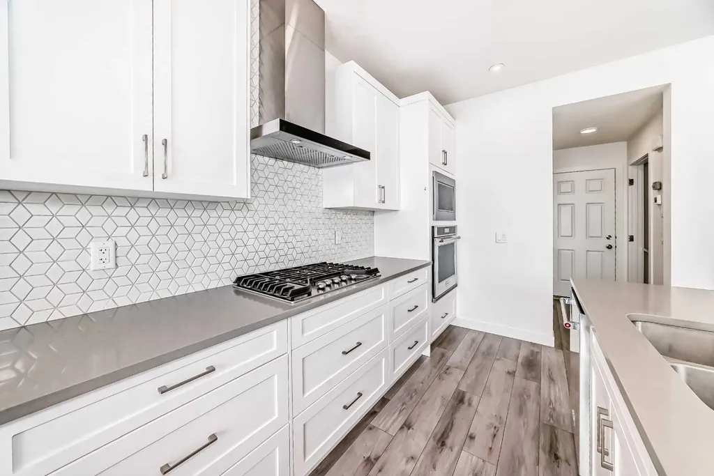 53 Spring Creek Common SW Calgary AB T3H 6E2