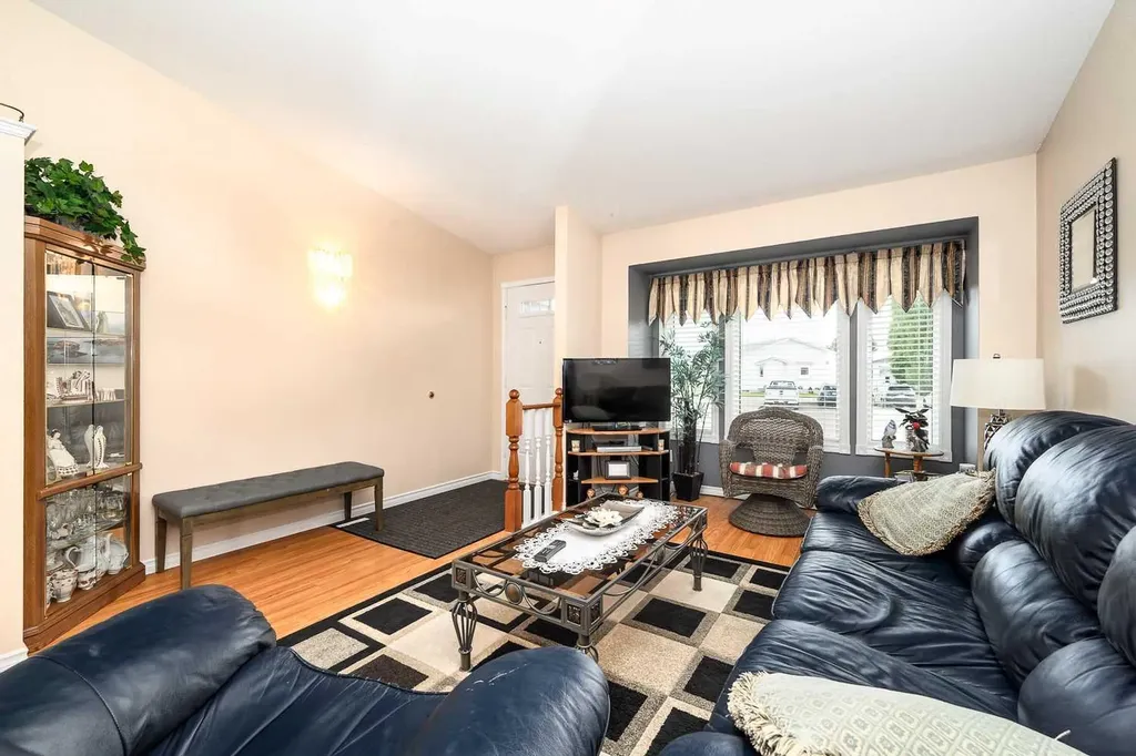 20 Cosgrove Close Red Deer AB T4P 3N5