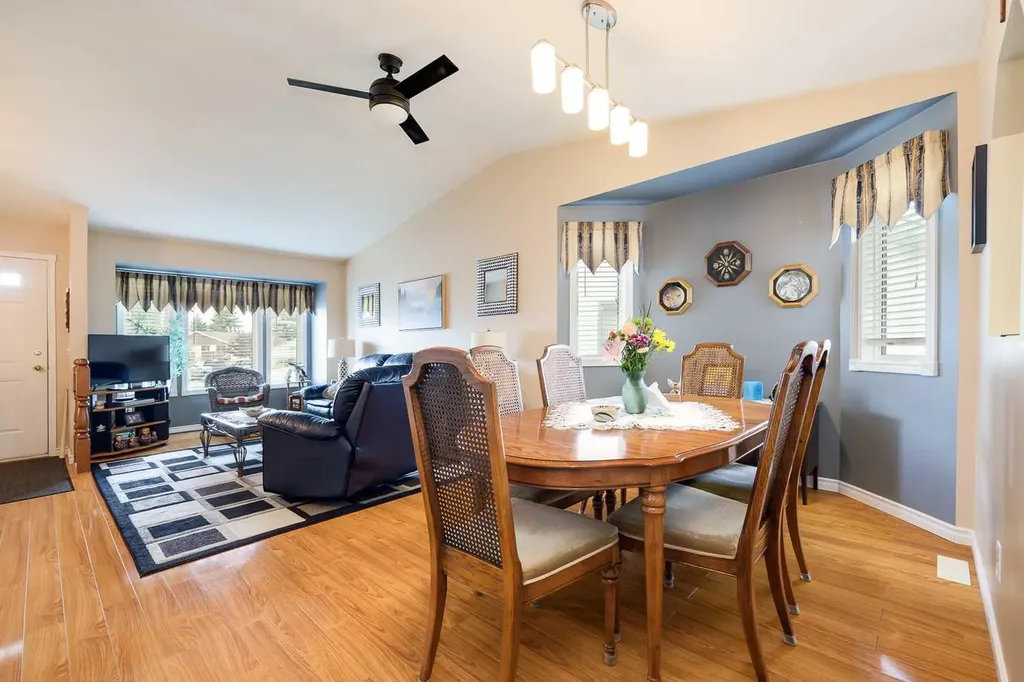 20 Cosgrove Close Red Deer AB T4P 3N5