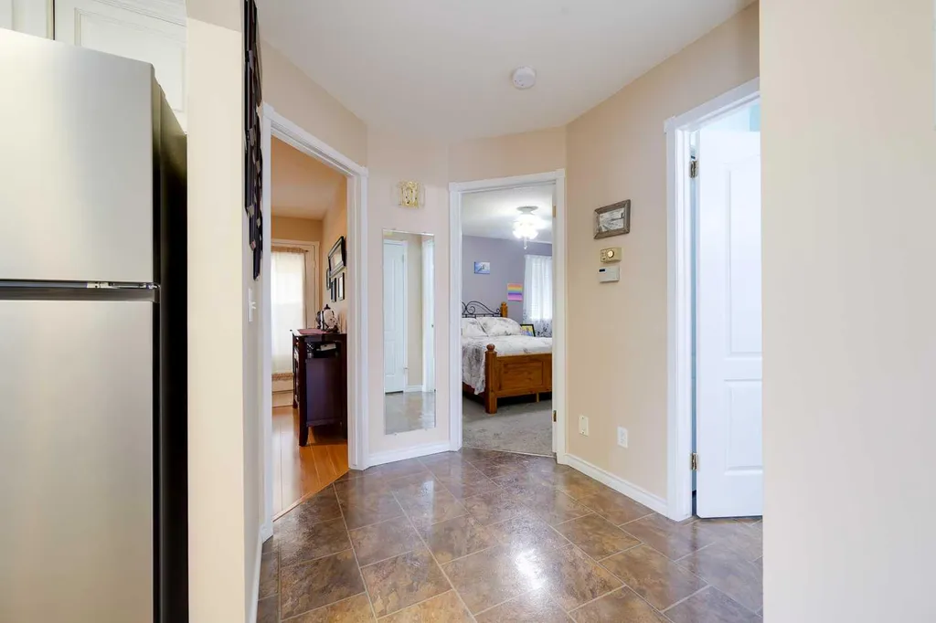 20 Cosgrove Close Red Deer AB T4P 3N5
