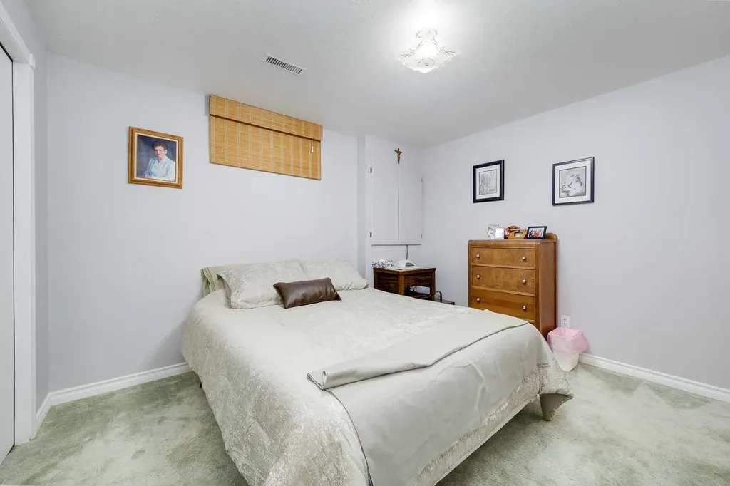 20 Cosgrove Close Red Deer AB T4P 3N5