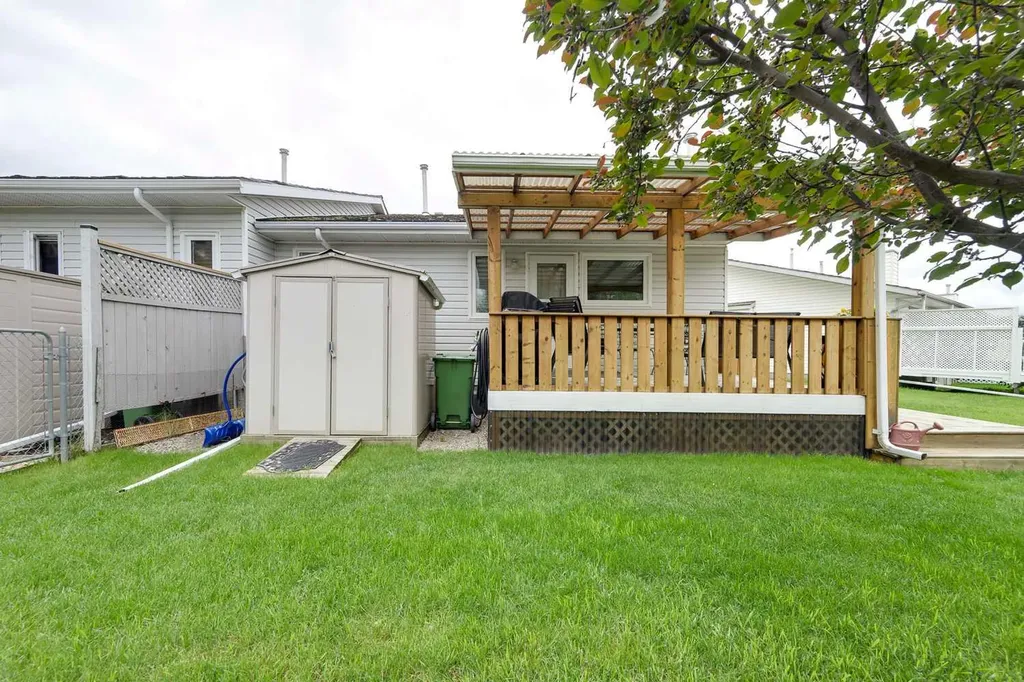 20 Cosgrove Close Red Deer AB T4P 3N5