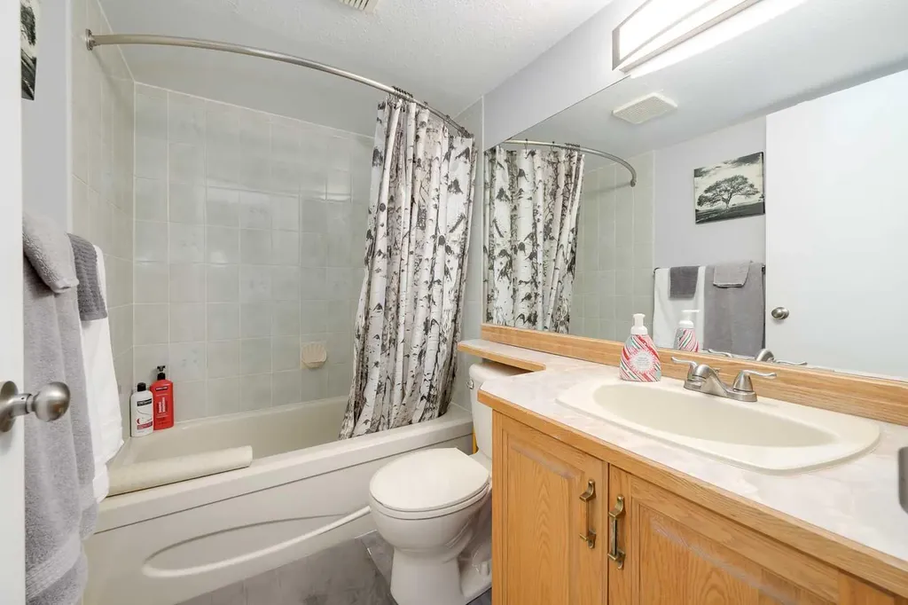 20 Cosgrove Close Red Deer AB T4P 3N5