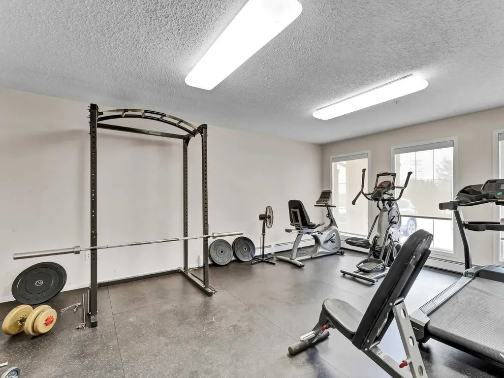 204 17 Street E Brooks AB T1R 1R1