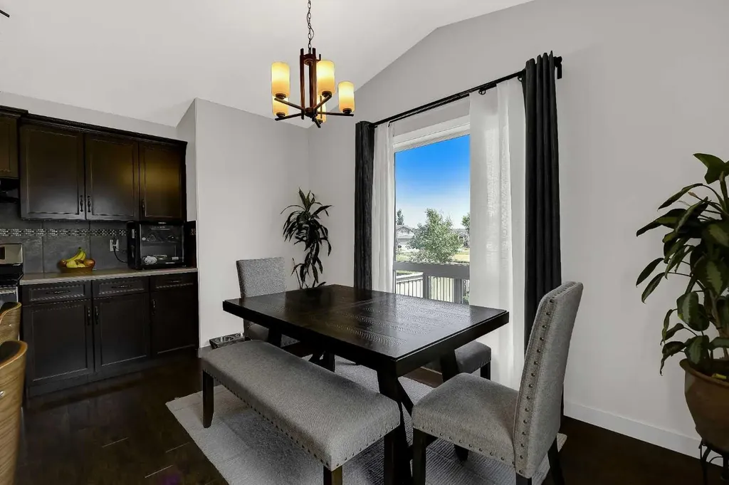 9427 Willow Drive Grande Prairie AB T8X 0G9