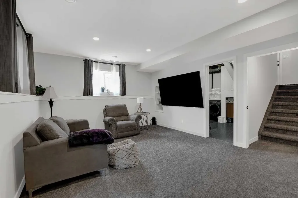 9427 Willow Drive Grande Prairie AB T8X 0G9