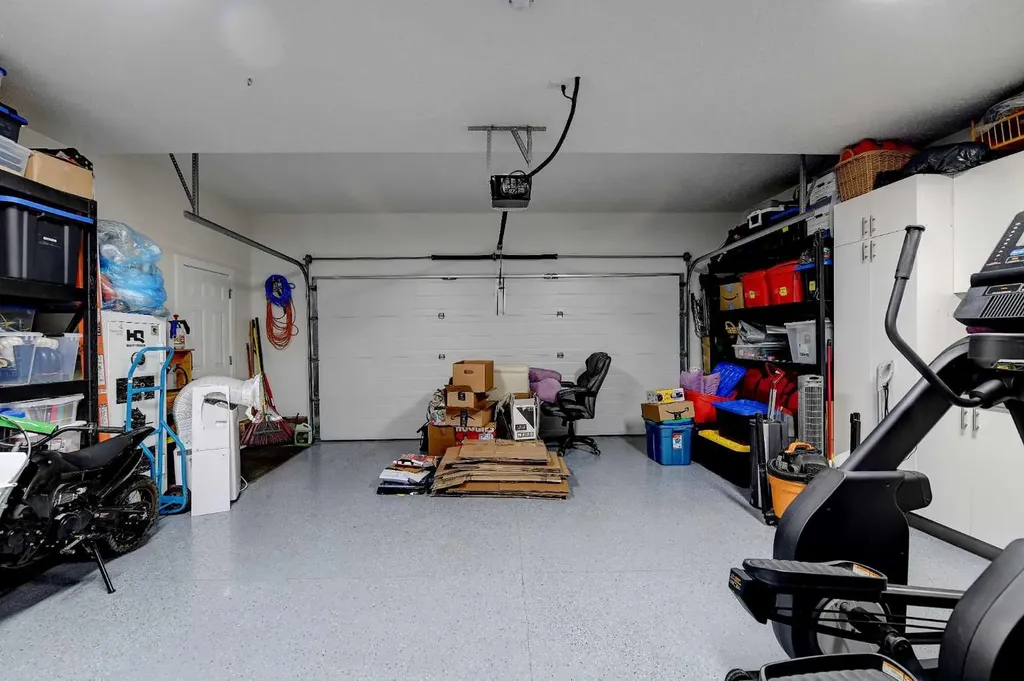 9427 Willow Drive Grande Prairie AB T8X 0G9