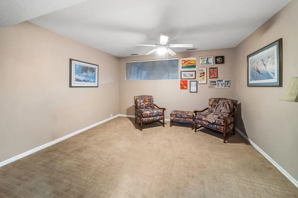 5011 Viceroy Drive NW Calgary AB T3A 0V2