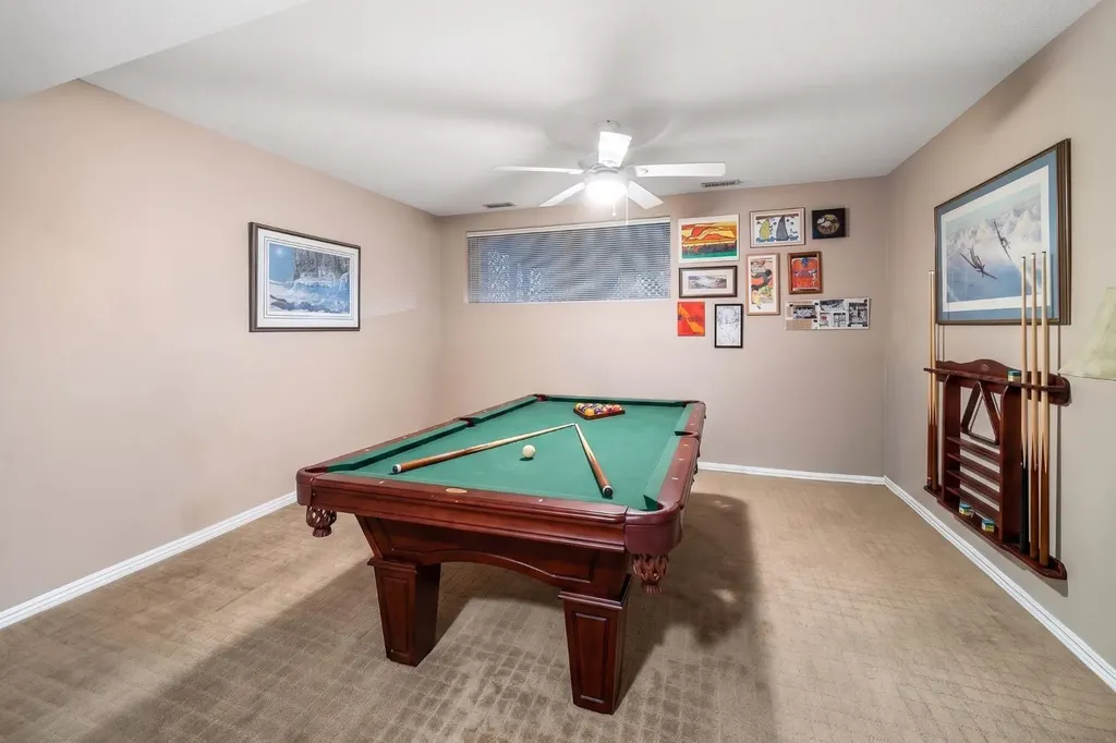 5011 Viceroy Drive NW Calgary AB T3A 0V2