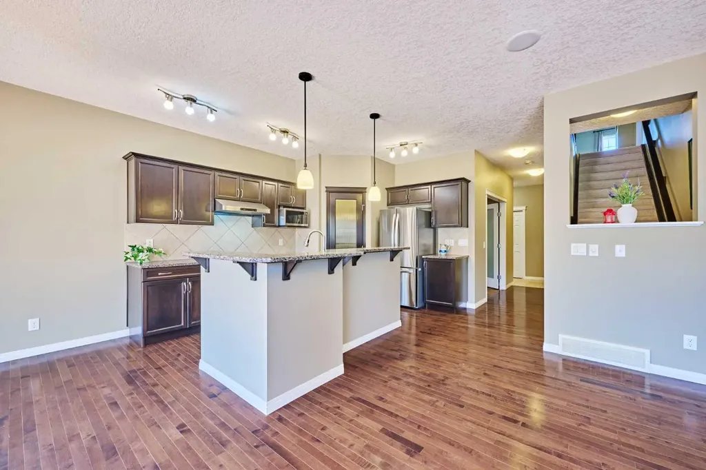 15 Silverado Saddle Court SW Calgary AB T2X 0H9