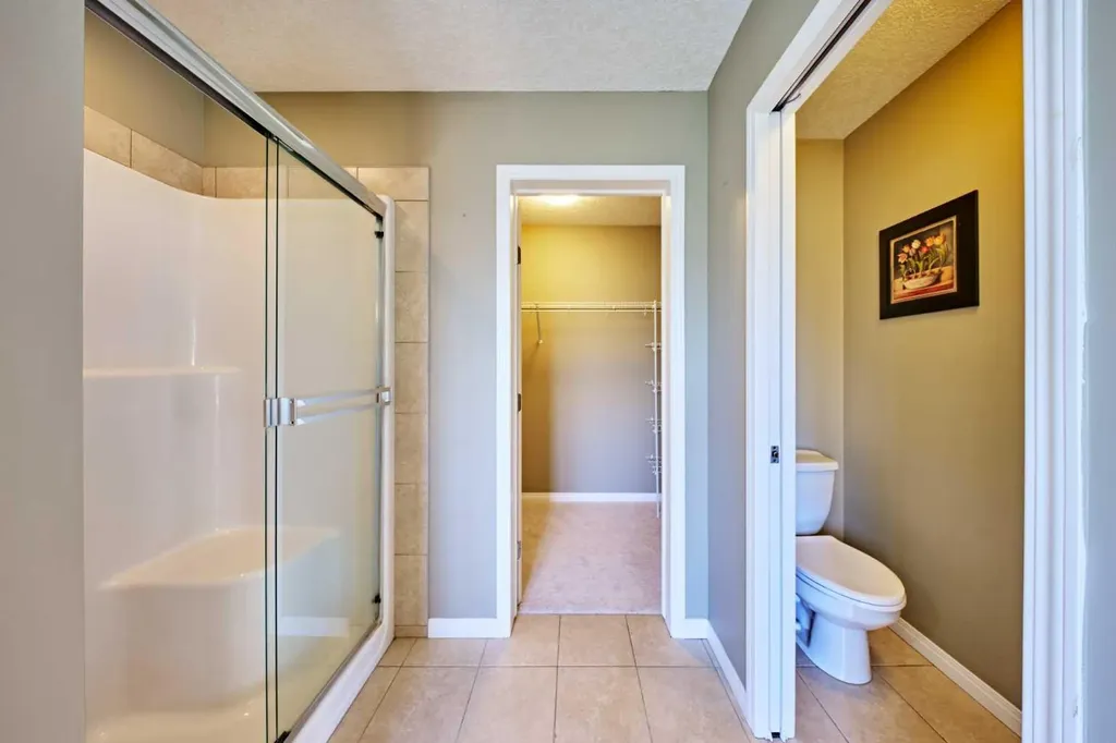 15 Silverado Saddle Court SW Calgary AB T2X 0H9
