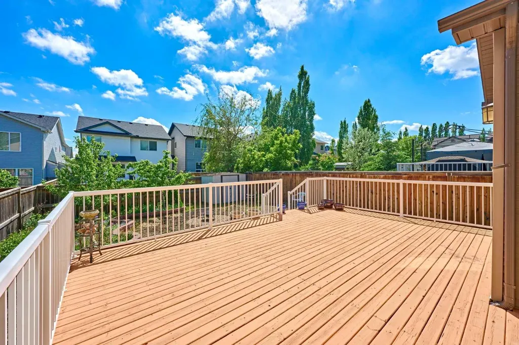 15 Silverado Saddle Court SW Calgary AB T2X 0H9