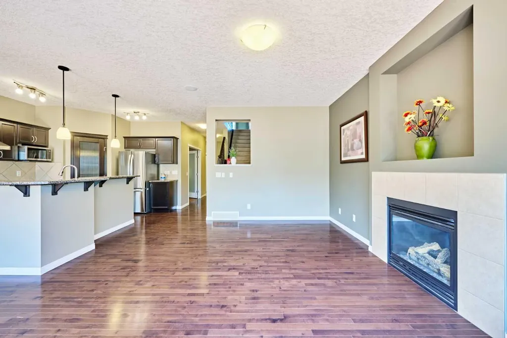 15 Silverado Saddle Court SW Calgary AB T2X 0H9