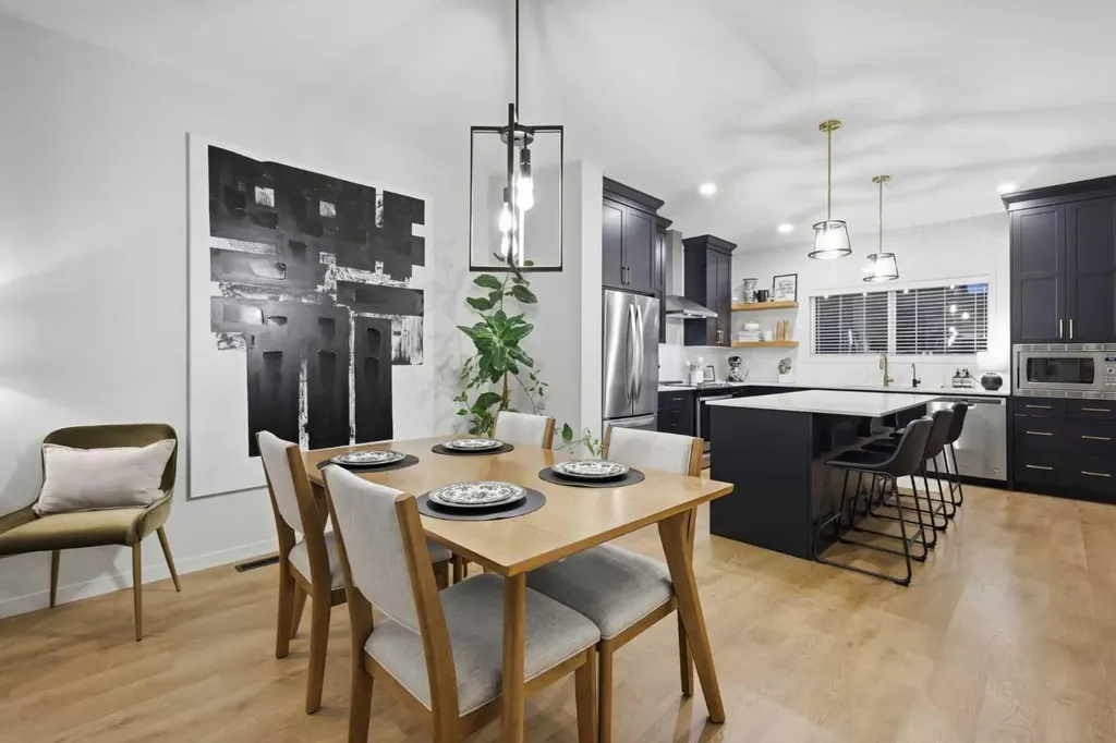 292 Wolf Creek Manor SE Calgary AB T2X 4V4