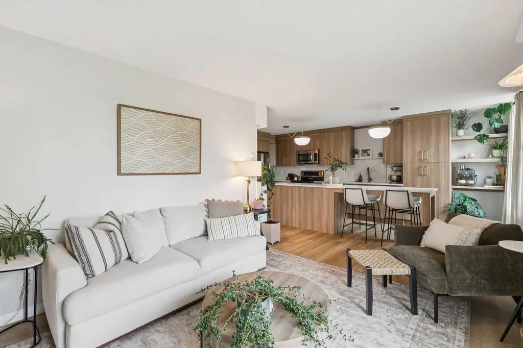1328 13 Avenue SW Calgary AB T3C 0T3