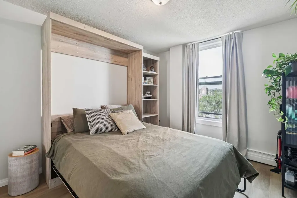 1328 13 Avenue SW Calgary AB T3C 0T3