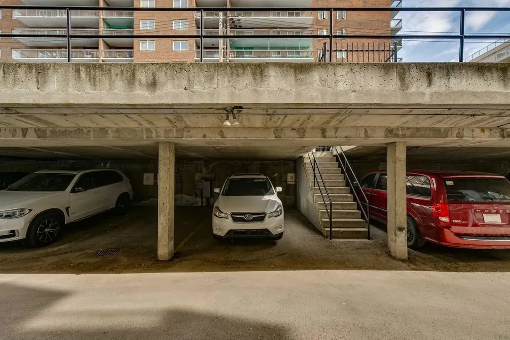 1328 13 Avenue SW Calgary AB T3C 0T3