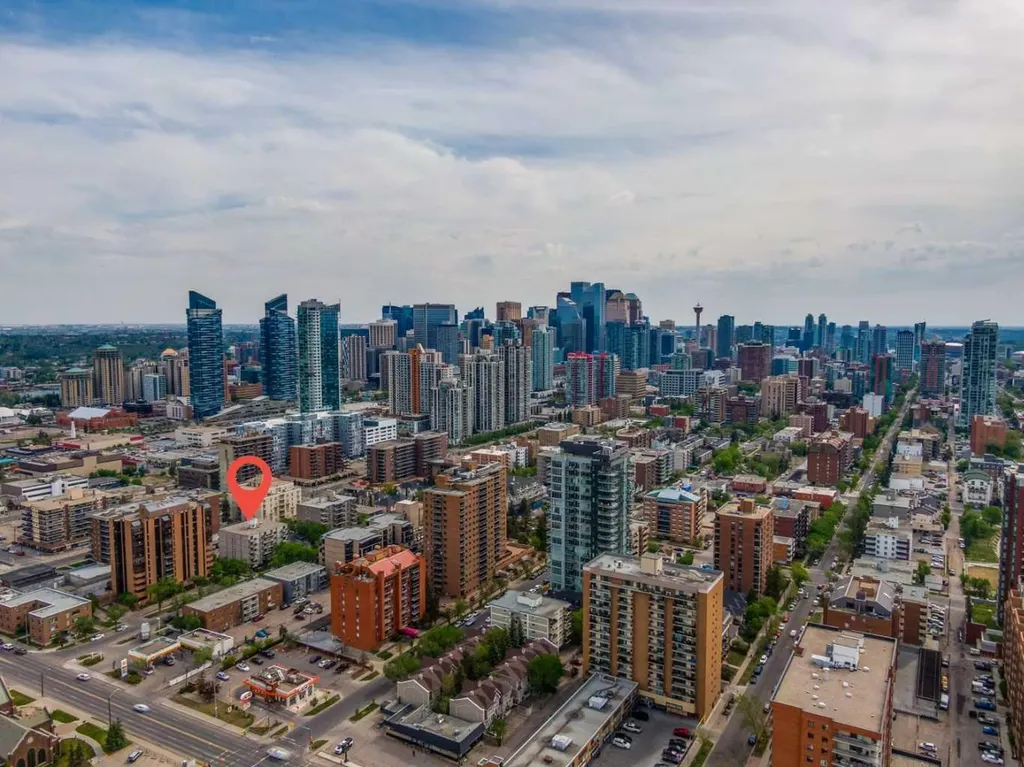 1328 13 Avenue SW Calgary AB T3C 0T3