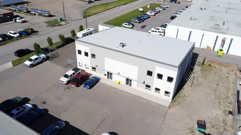 3493 6 Avenue N Lethbridge AB T1H5C1