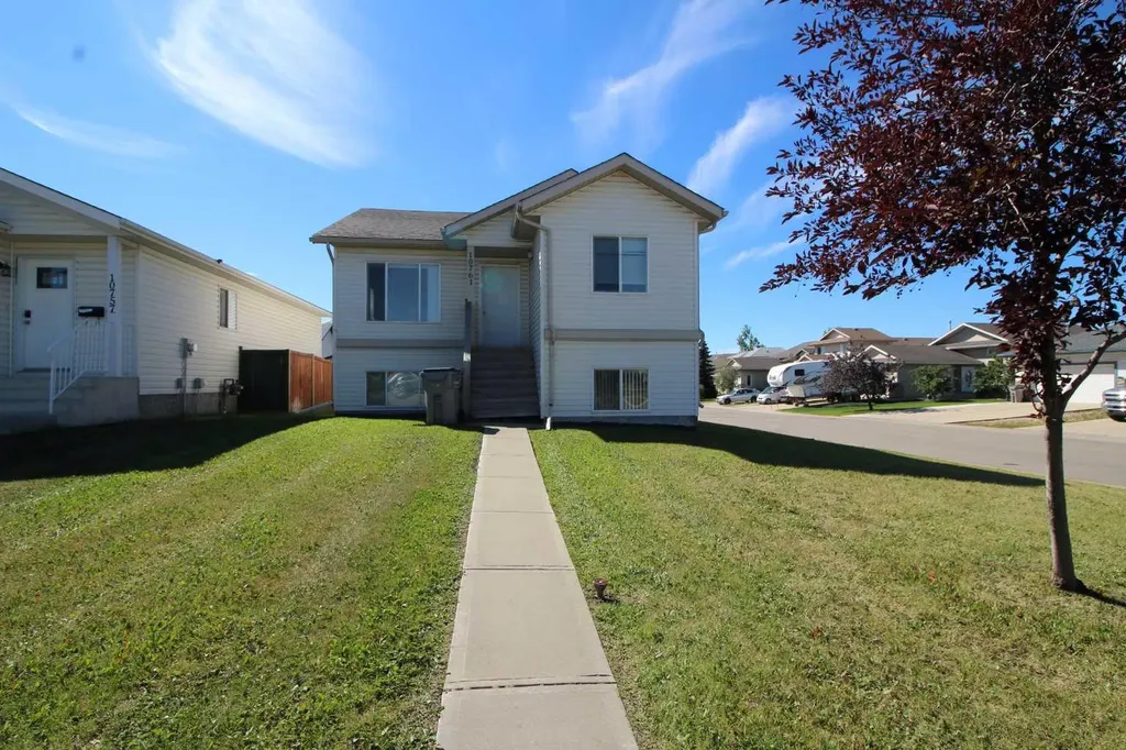 10761 73 Avenue Grande Prairie AB T8W 2T5