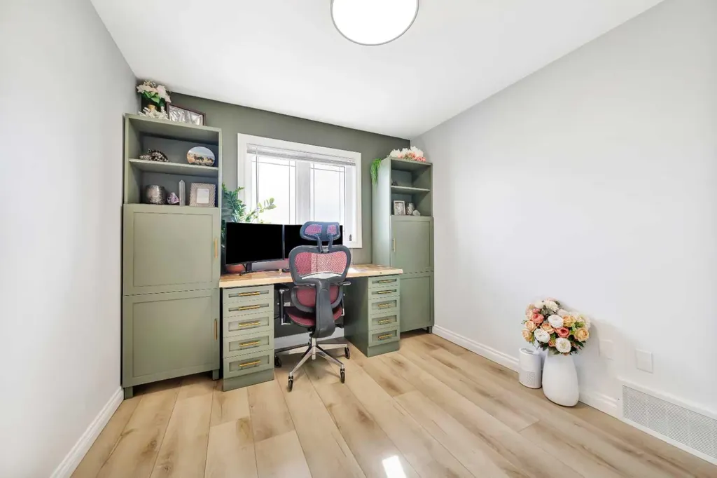 4519 24 Street Lloydminster SK S9V 0Z5