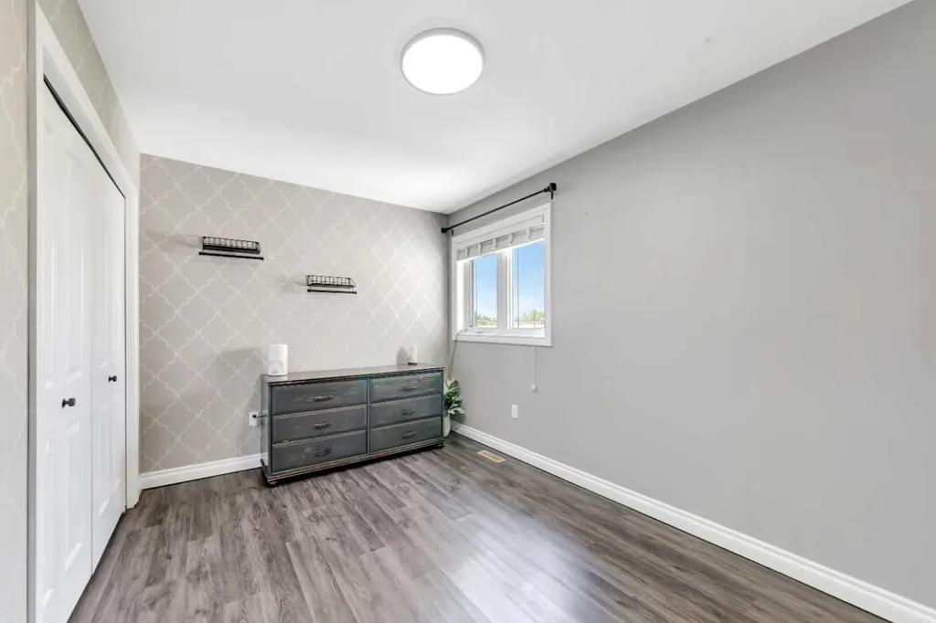4519 24 Street Lloydminster AB S9V 0Z5