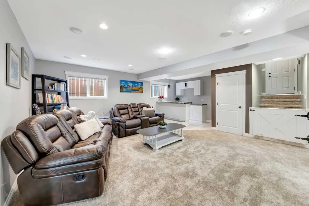 4519 24 Street Lloydminster SK S9V 0Z5