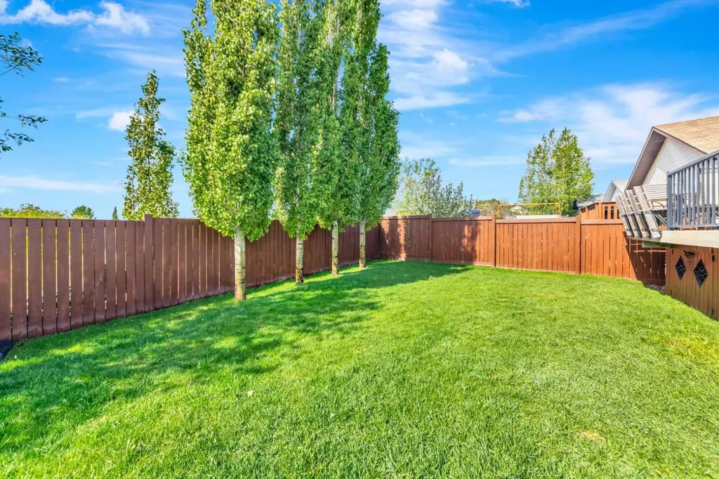 4519 24 Street Lloydminster AB S9V 0Z5