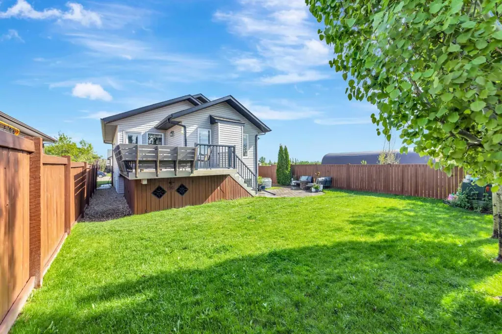 4519 24 Street Lloydminster SK S9V 0Z5