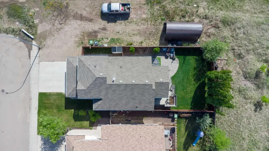 4519 24 Street Lloydminster AB S9V 0Z5