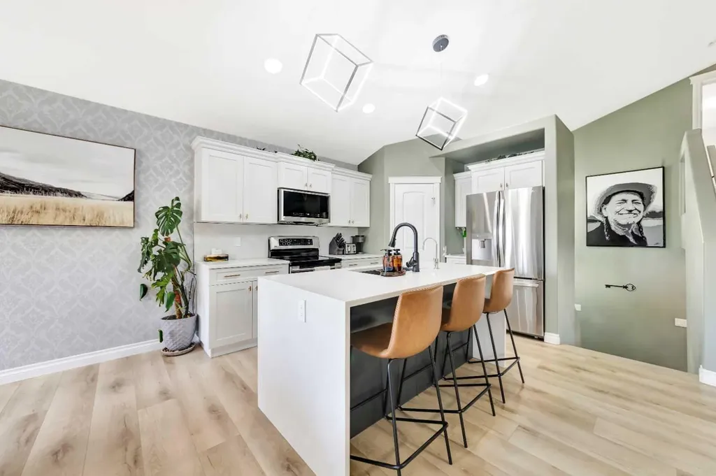 4519 24 Street Lloydminster SK S9V 0Z5