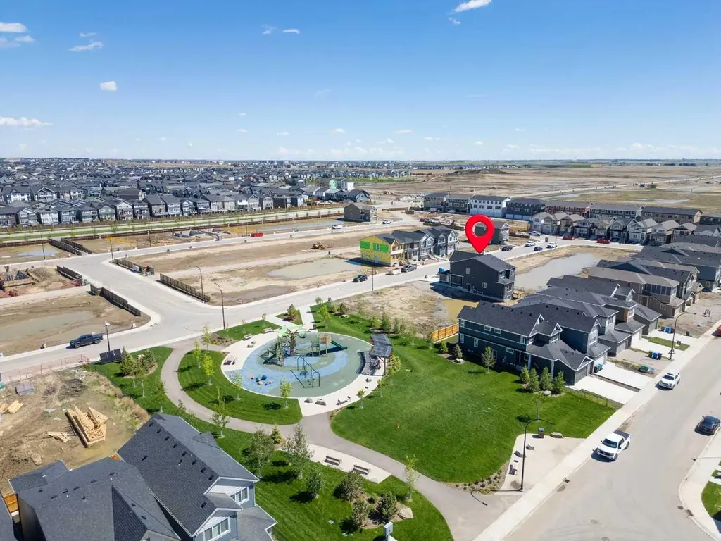 53 Snowberry Common SE Calgary AB T3M 4H4