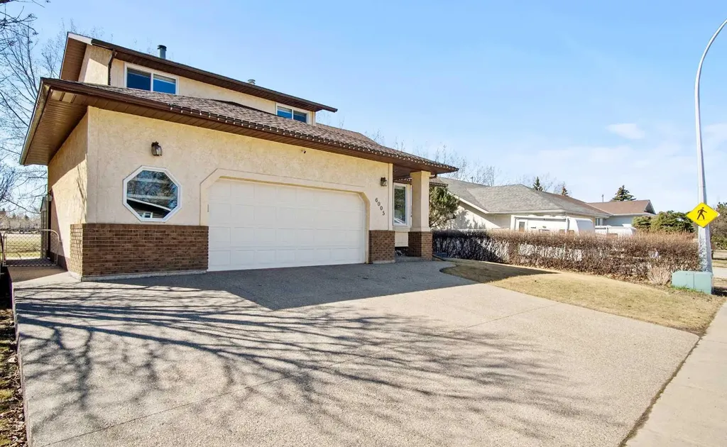 6005 Ash Street Olds AB T4H 1K8