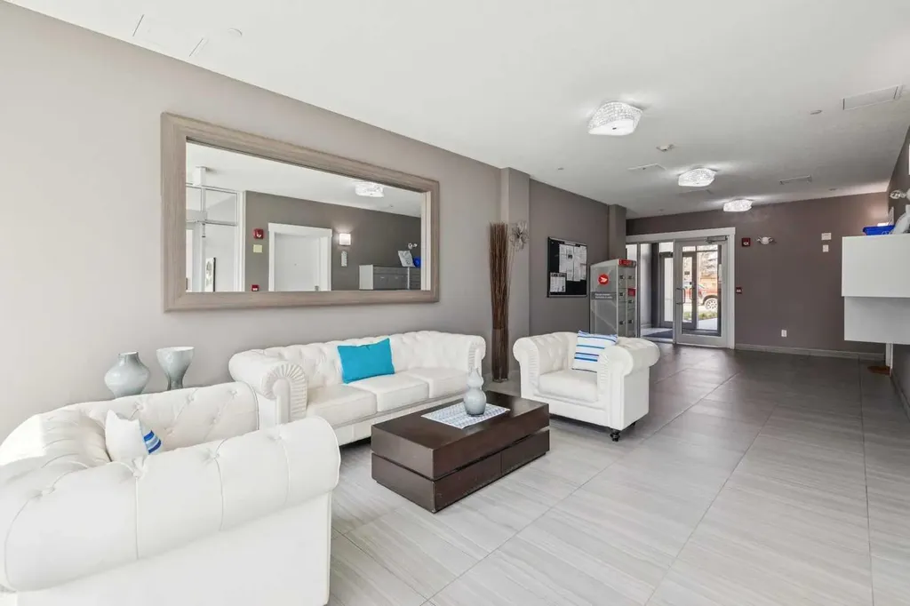 119 19 Street NW Calgary AB T2N2S7