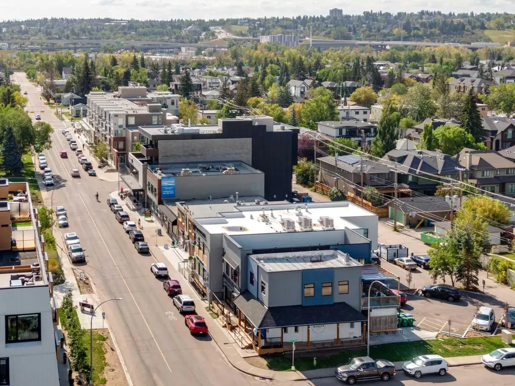 119 19 Street NW Calgary AB T2N2S7