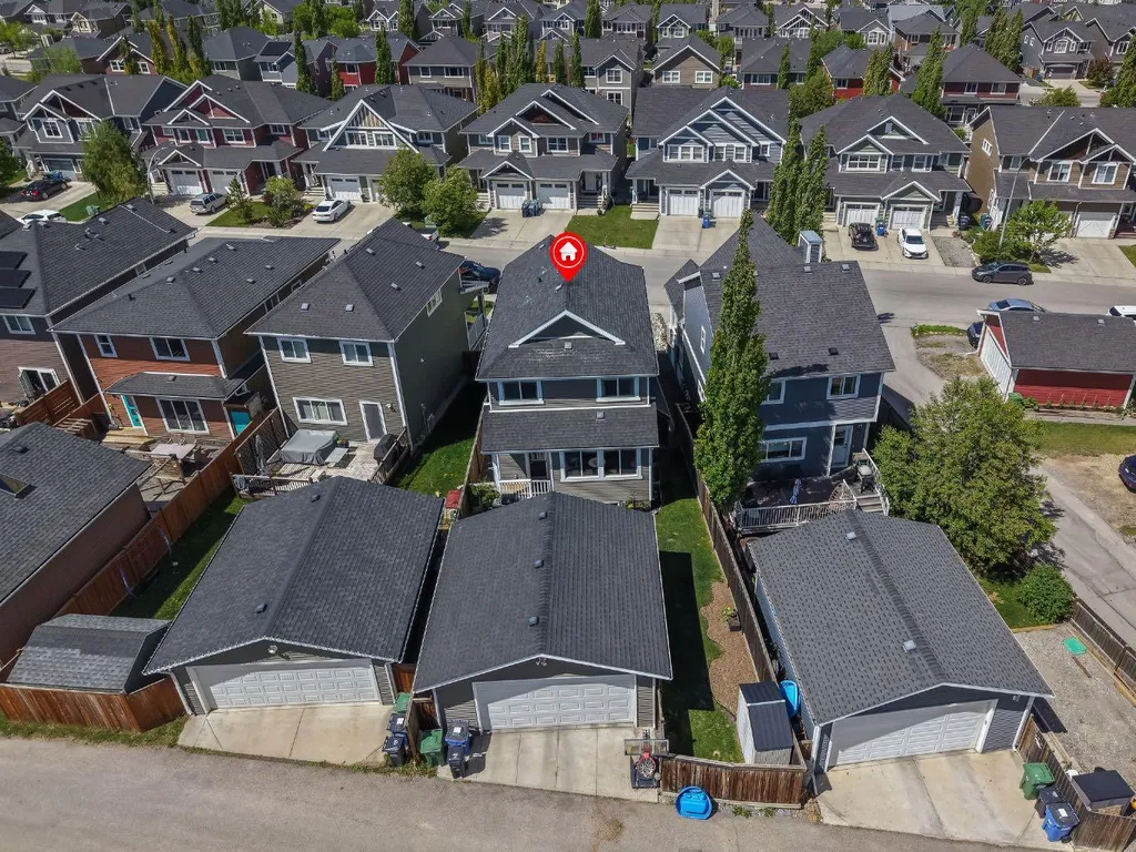 27 River Heights Crescent Cochrane AB T4C 0J3