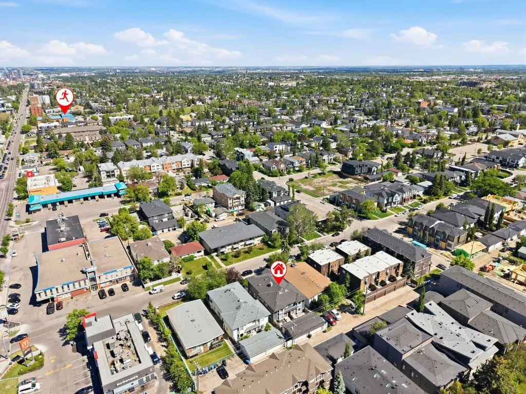 1925 35 Street SW Calgary AB T3E 2X4