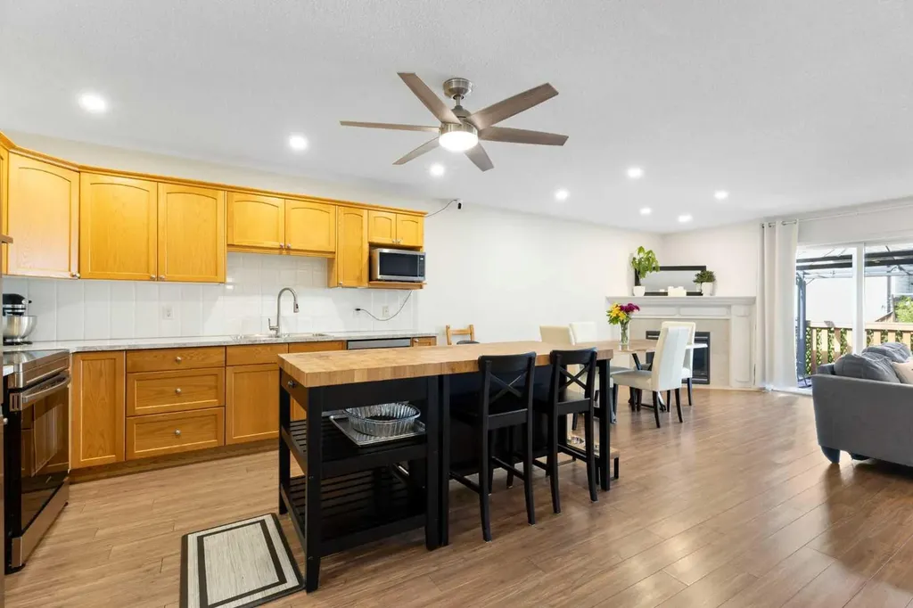 117 Bow Ridge Drive Cochrane AB T4C 2G9