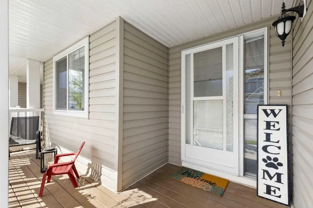 117 Bow Ridge Drive Cochrane AB T4C 2G9