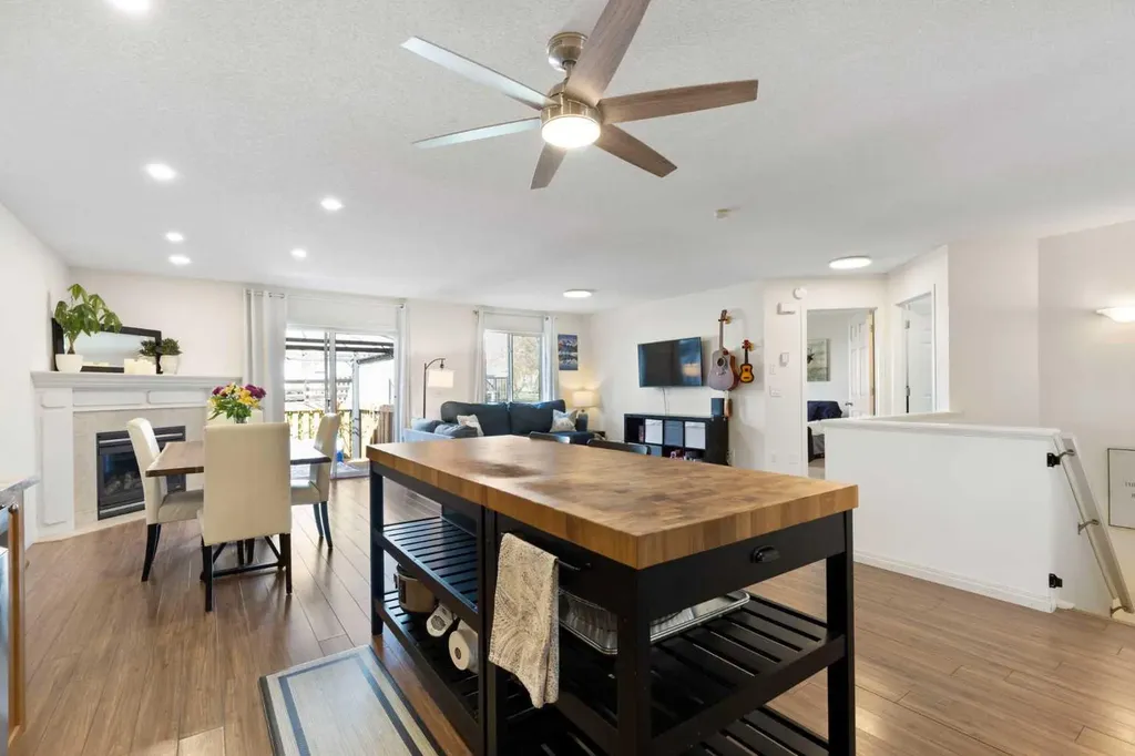 117 Bow Ridge Drive Cochrane AB T4C 2G9