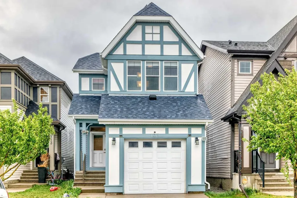 109 New Brighton Park SE Calgary AB T2Z 1B2