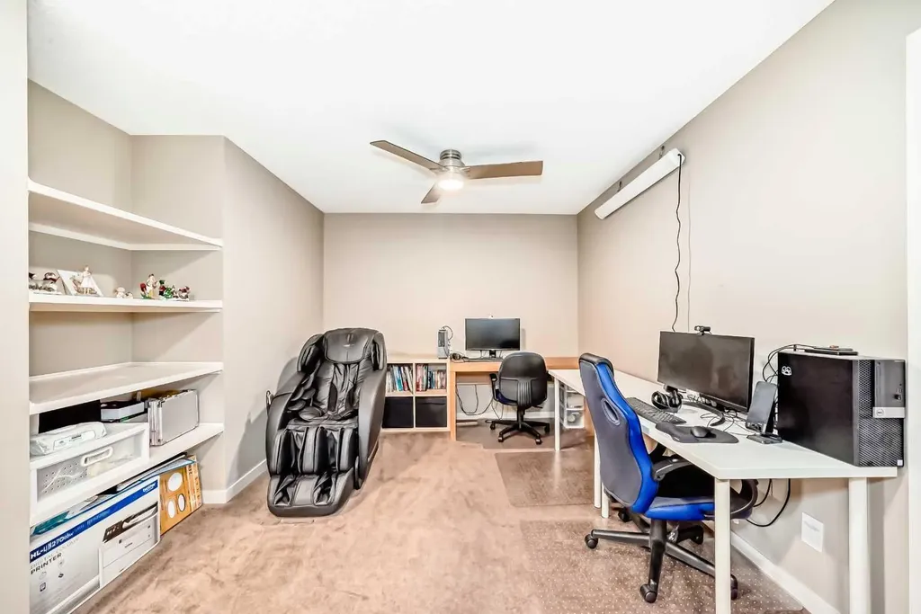 109 New Brighton Park SE Calgary AB T2Z 1B2