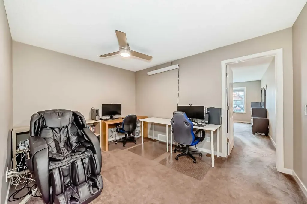 109 New Brighton Park SE Calgary AB T2Z 1B2