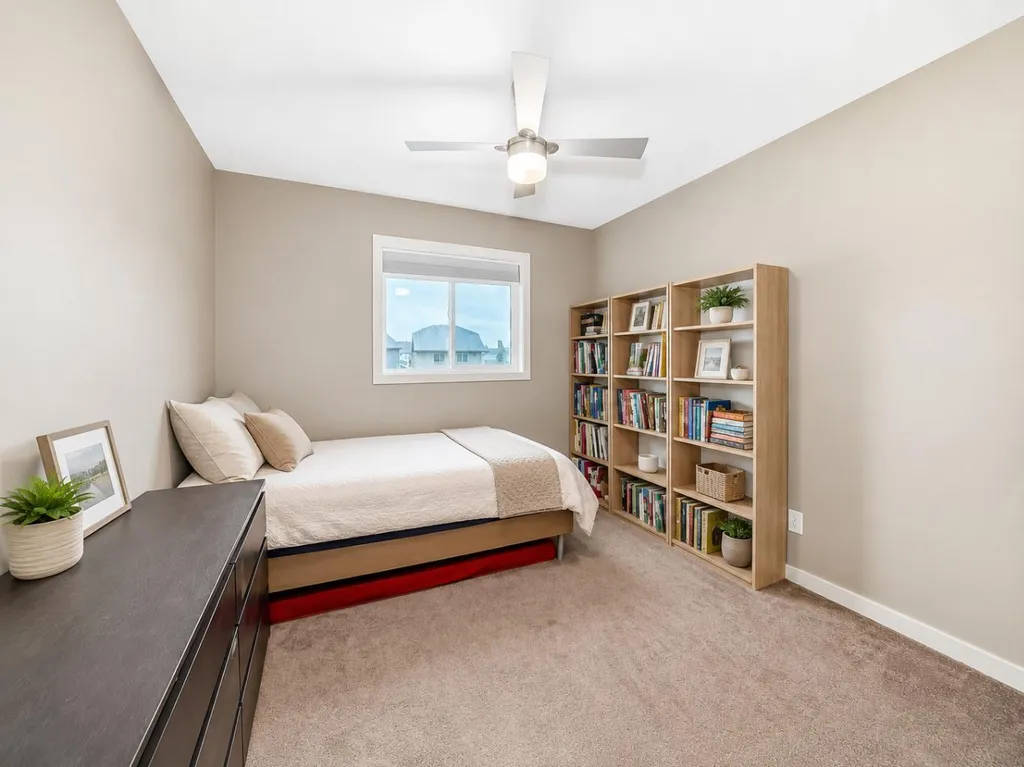 109 New Brighton Park SE Calgary AB T2Z 1B2