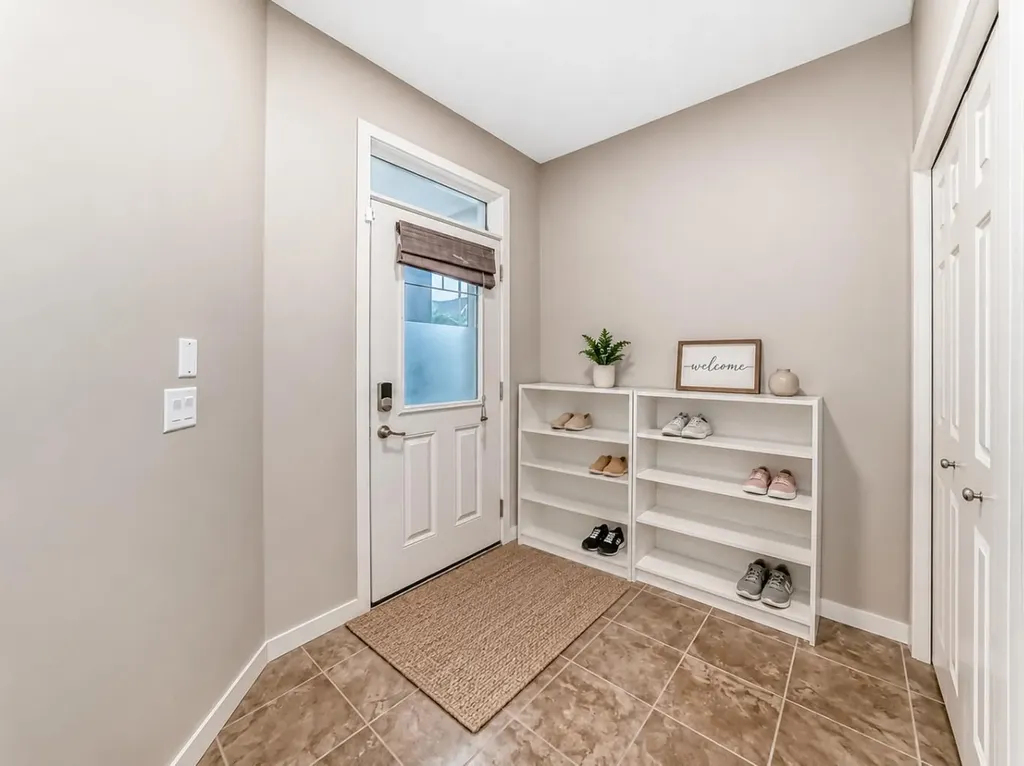 109 New Brighton Park SE Calgary AB T2Z 1B2