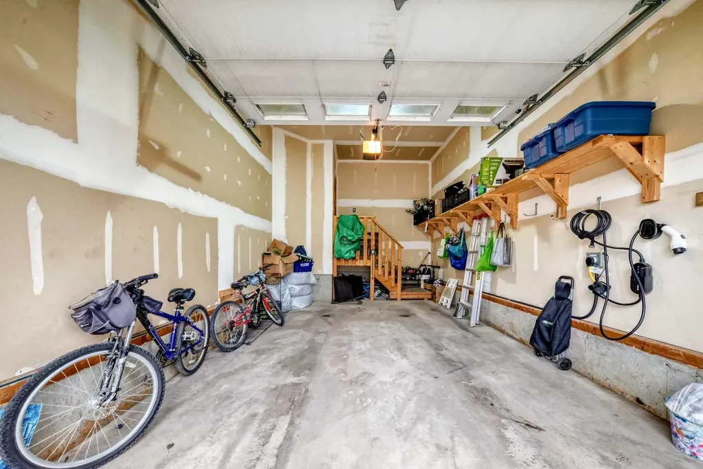 109 New Brighton Park SE Calgary AB T2Z 1B2