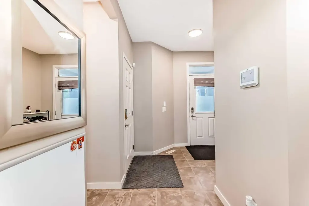 109 New Brighton Park SE Calgary AB T2Z 1B2