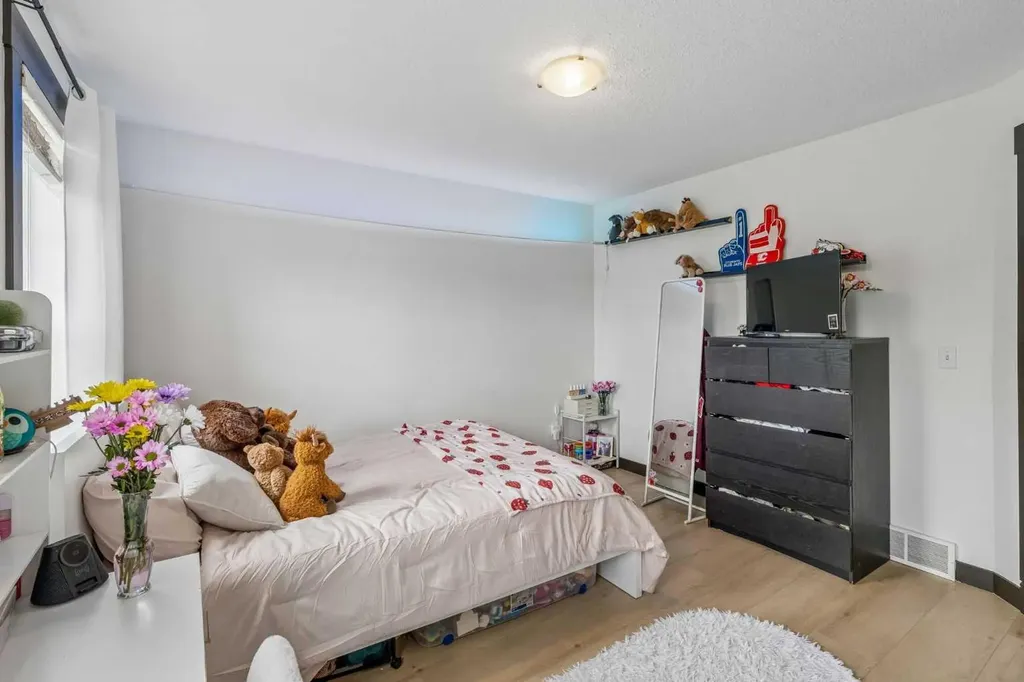 183 Rainbow Falls Drive Chestermere AB T1X0A7