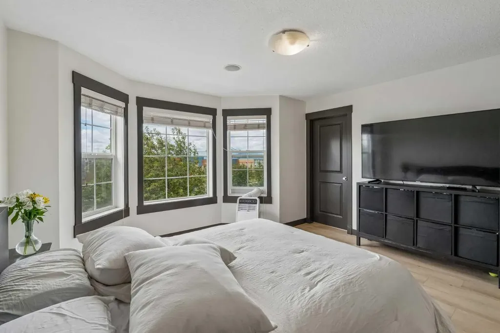 183 Rainbow Falls Drive Chestermere AB T1X0A7